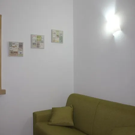 L'albero Dei Limoni 塔兰托